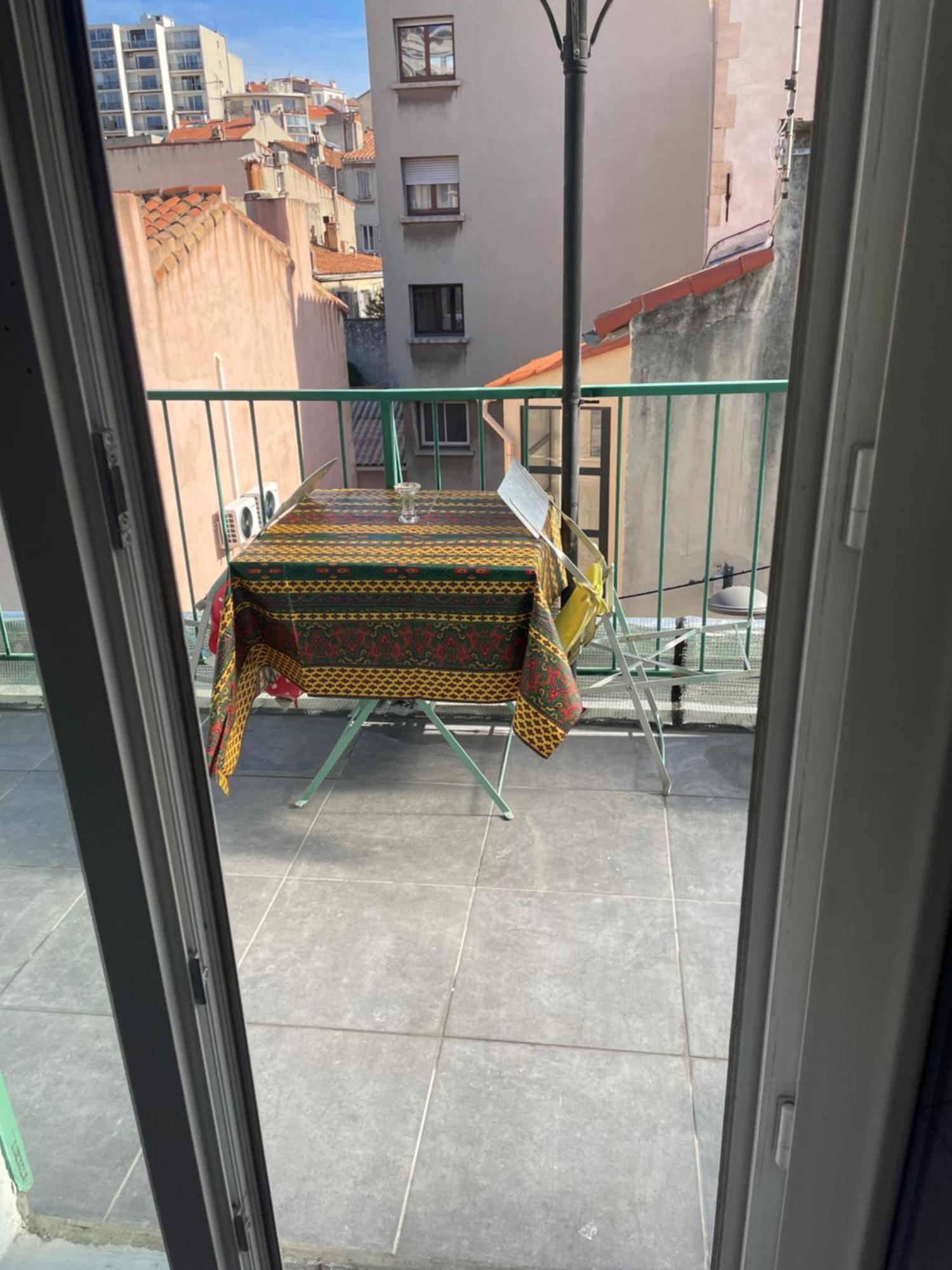 מרסיי Stud Terras Ville Corniche 2 Pers Stat Gratuit Rue Modif Suivt Possib Et Accord Exclusif מראה חיצוני תמונה